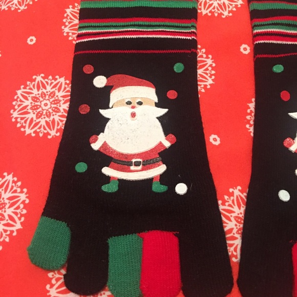 NWOT SANTA TOE SOCKS - Picture 2 of 10